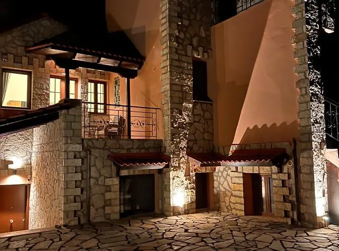 - Family Maisonette * Kalavryta