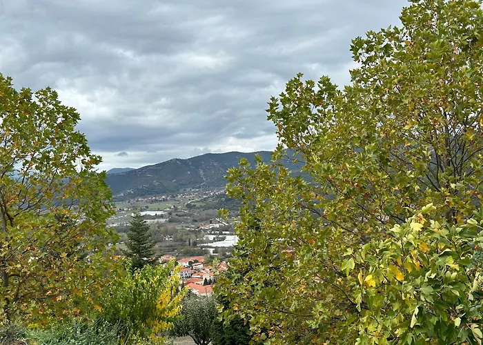 - Family Maisonette * Καλάβρυτα